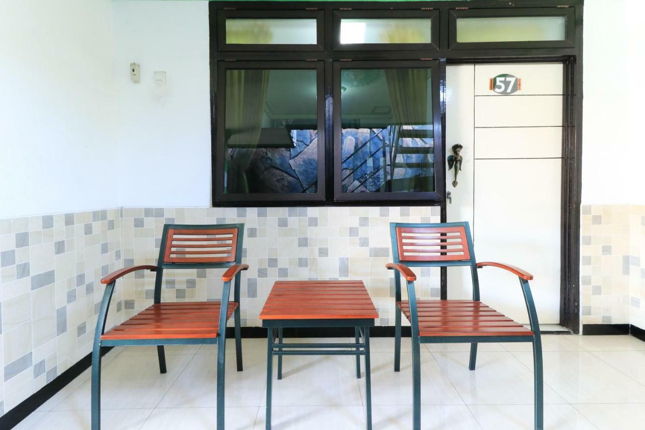 Naga Mas Hotel Mojokerto Kültér fotó