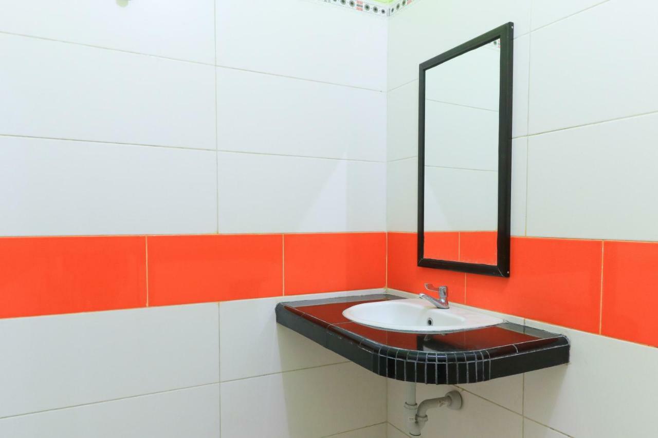 Naga Mas Hotel Mojokerto Kültér fotó